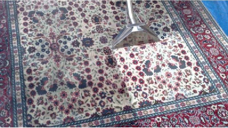 چگونه فرش خود را قبل از نوروز تمیز کنیم؟ چگونه فرش خود را قبل از نوروز تمیز کنیم؟