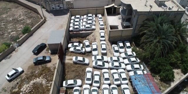 نگهداری خودروی بدون پلاک در پارکینگ احتکار محسوب می شود نگهداری خودروی بدون پلاک در پارکینگ احتکار محسوب می شود