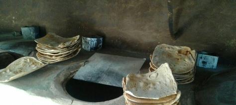 روستای قوام آباد قطب تولید نان خشک استان روستای قوام آباد قطب تولید نان خشک استان