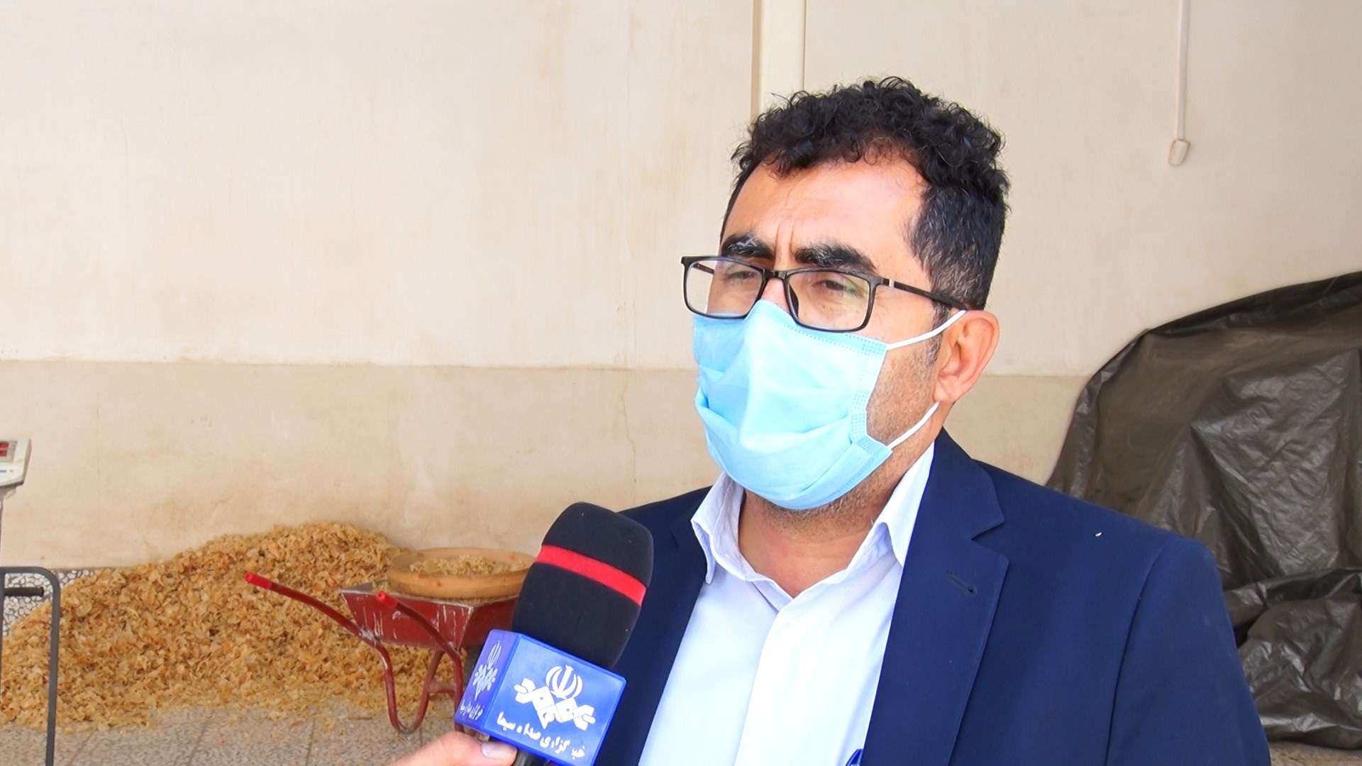 خام فروشیِ کتیرایِ ارز آور/فعلا منتشر نشه