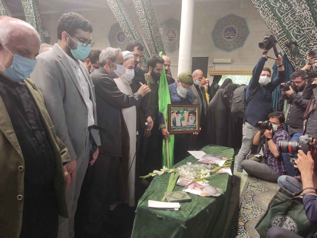 مراسم تشییع پیکر مرحوم فاطمی&zwnj;نیا در دانشگاه تهران