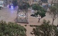 سیل در مشهد ماشین‌ها را برد
