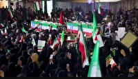 وداع مردم خورموج با شهیدان جواد عالی نژاد و حسن شیخیانی