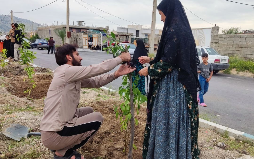 مشارکت ۴۷ خانواده چرامی در فعالیتی زیست محیطی