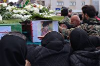 پیکر مطهر مادر و کودک شهید ۷ ساله در گلزار شهدای گرمدره آرام گرفت