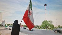 پرچم ایران اسلامی در یزد بر زمین نمی‌ماند