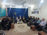 دیدار فرهنگیان آبادان با امام جمعه به مناسبت هفته بزرگداشت مقام معلم