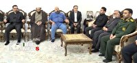 دیدار جمعی از مسئولان لرستان با خانواده های شهدای جنگ تحمیلی سوم