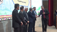 تجلیل از ۷۱ نفر از دست اندرکاران بهداشتی و درمانی خراسان جنوبی
