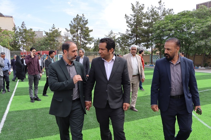 افتتاح زمین چمن مصنوعی در کرمان افتتاح زمین چمن مصنوعی در کرمان