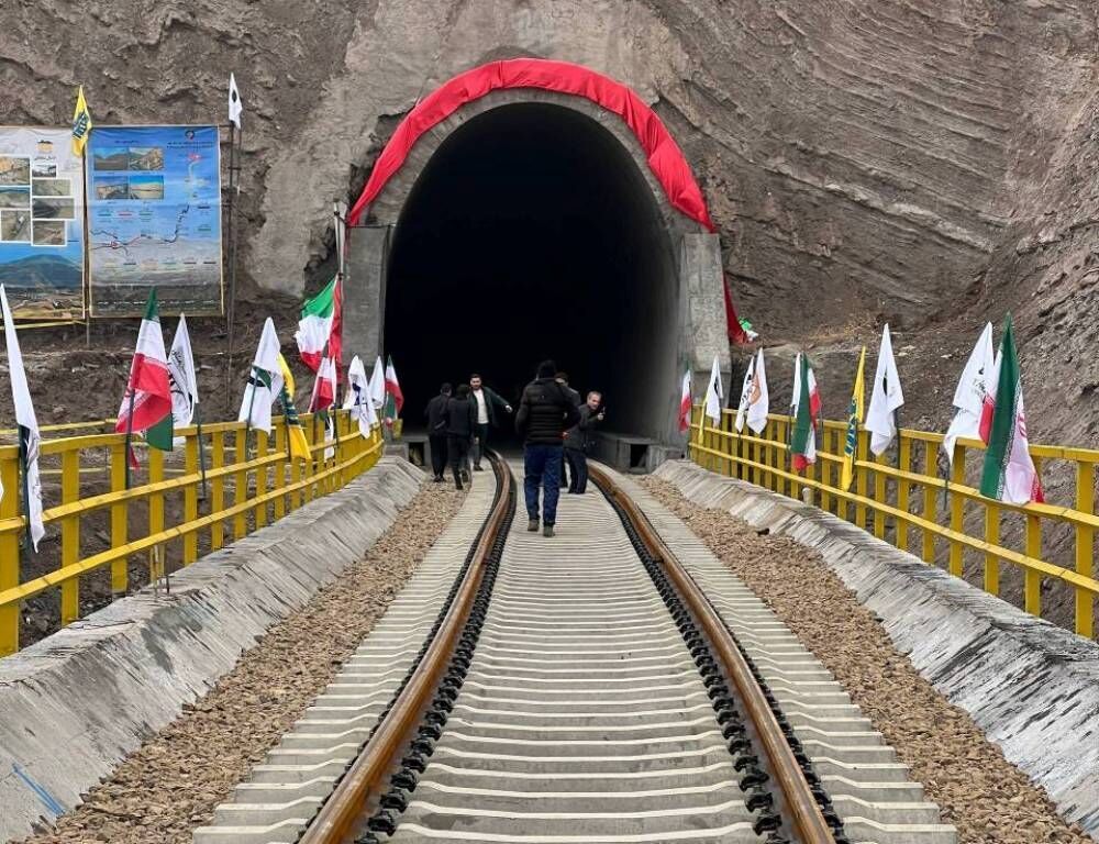 همزمان با افتتاح راه‌آهن اردبیل ۳۰ خبرنگار راهی مشهد می‌شوند