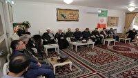تجلیل معاون سیاسی و اجتماعی استاندار آذربایجان شرقی از خانواده شهید رحمتی