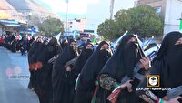 اجرای پویش «جانفدای ایران اسلامی» با رژه نظامی دختران استان مرکزی