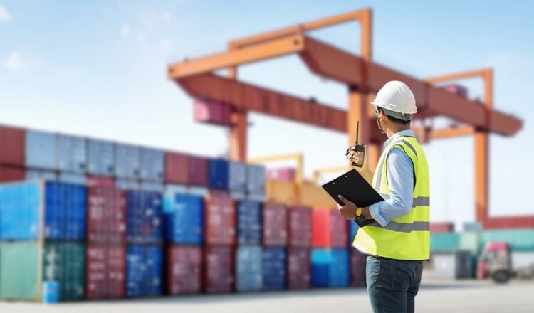 گمرکات آذربایجان غربی به فناوری‌های نوین مجهز می‌شوند