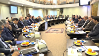 تأکید بر رفع موانع تولید و کنترل قیمت‌ها در گفتگوی دولت و بخش خصوصی اردبیل