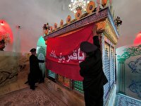 گلباران ضریح حضرت عبدالعزیز (ع) در روستای دهسرخ مشهد