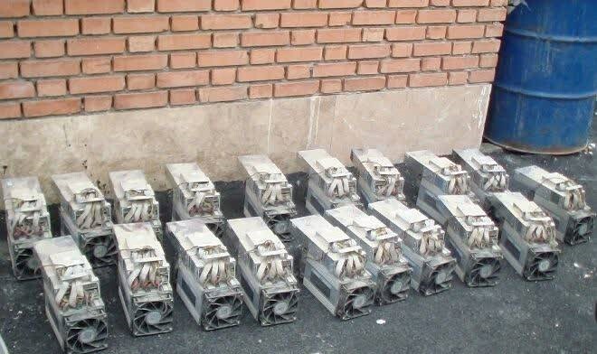 کشف ۳۲ دستگاه ماینر در شهریار کشف ۳۲ دستگاه ماینر در شهریار
