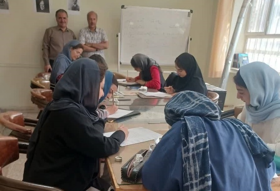 برگزاری آزمون خوشنویسان در نیشابور