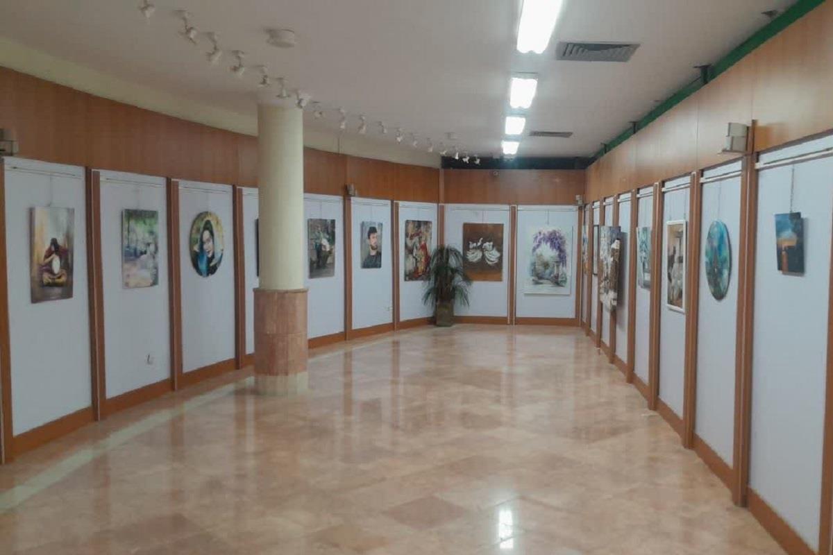 نمایش ۵۰ تابلو نقاشی در نمایشگاه نقاشی فارسان نمایش ۵۰ تابلو نقاشی در نمایشگاه نقاشی فارسان