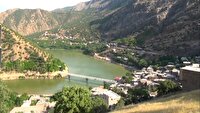طبیعت بهاری کردستان گردشگران را راهی این استان کرد