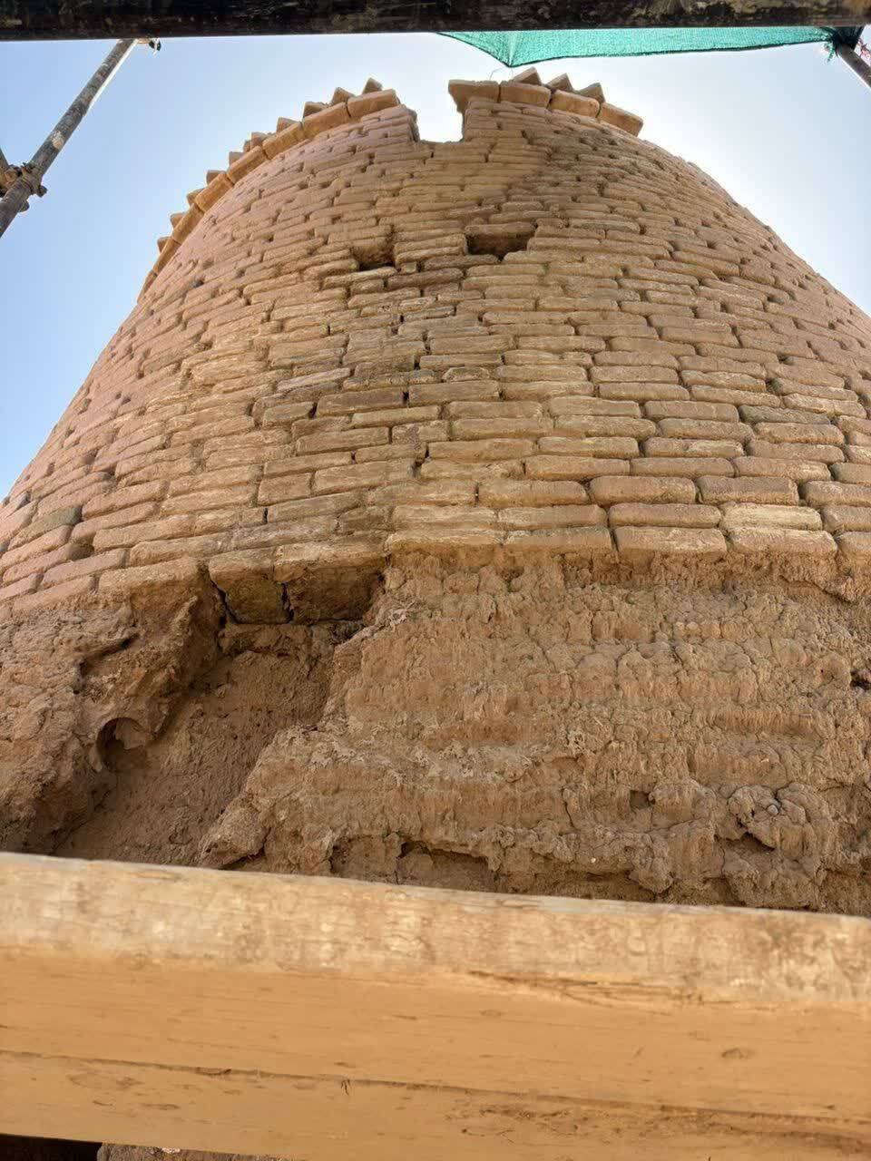 پایان فاز دوم مرمت برج تاریخی حسنآباد بافق پایان فاز دوم مرمت برج تاریخی حسنآباد بافق