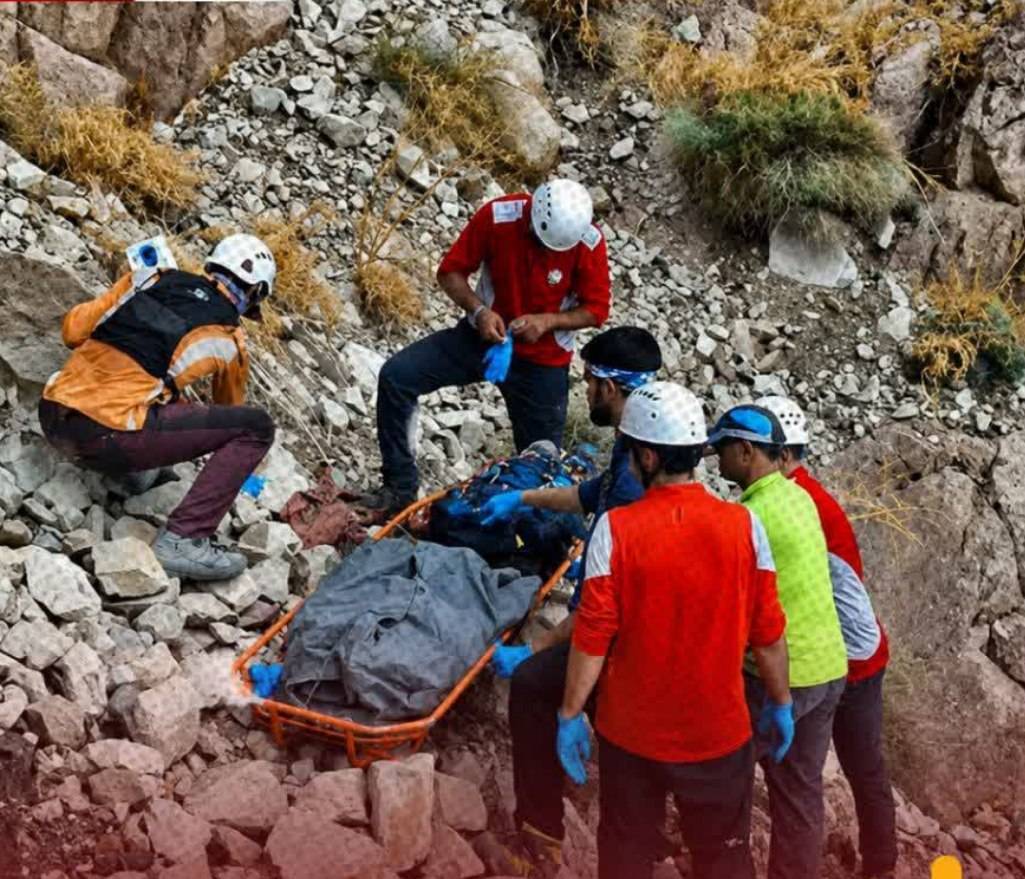 سقوط مرگبار از ارتفاعات درفک سبزوار؛ یک نفر جان باخت!