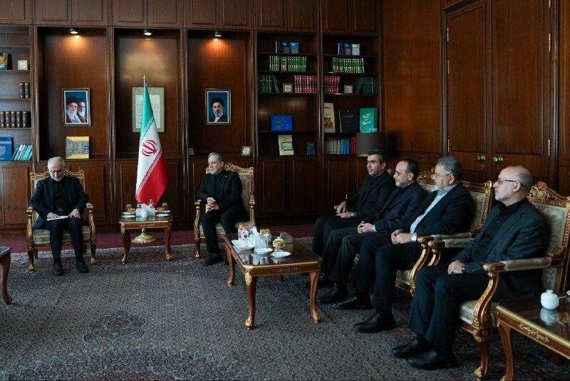 ایران خاتمه جنگ در لبنان را با جدیت پیگیری میکند ایران خاتمه جنگ در لبنان را با جدیت پیگیری میکند