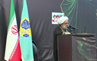 امام جمعه موقت بندرعباس: شهادت رهبر انقلاب، درس ایثار بود