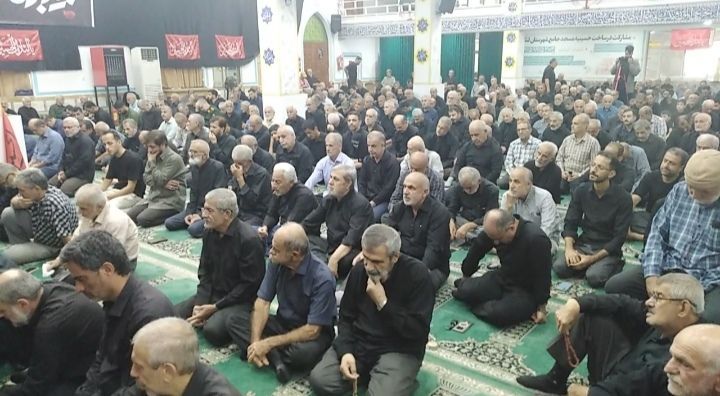 بازتاب جهانی حضور مردم در آیین تشییع رهبر شهید امت