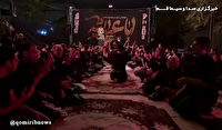 خیابان‌ها و میادین شهر به حسینیه و تکایای عزا تبدیل شده است