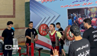 قهرمانی پاورلیفتینگ کار نابینای اردبیلی در مسابقات کشوری