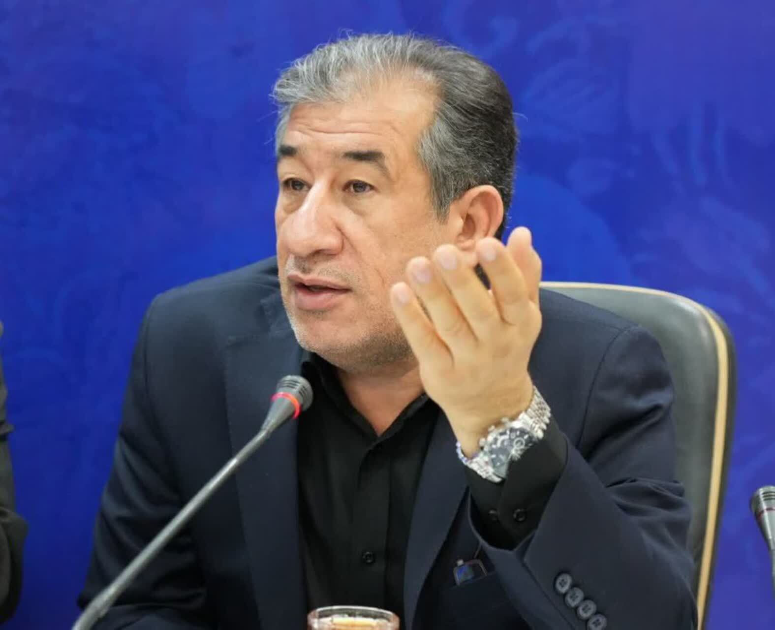 ساعات کار ادارات لرستان تا چهار شنبه  با یک ساعت تعجیل  پایان می یابد