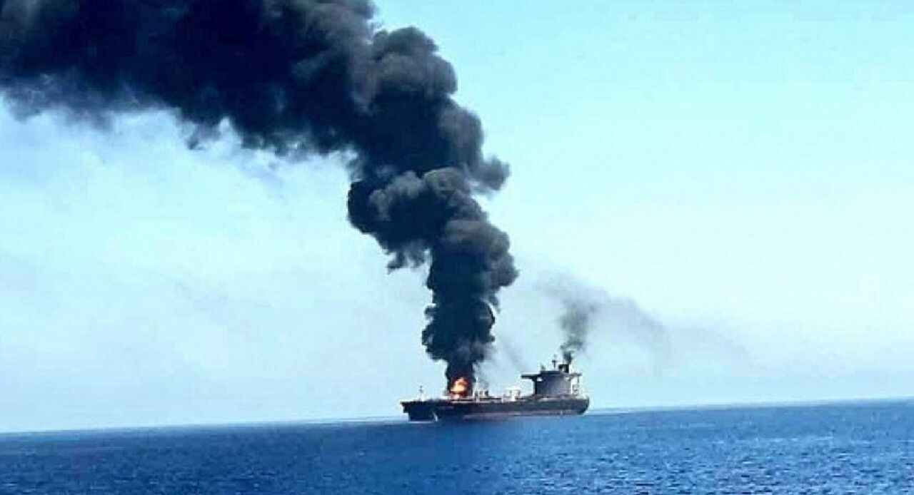 حادثه دریایی نزدیک سواحل عمان حادثه دریایی نزدیک سواحل عمان
