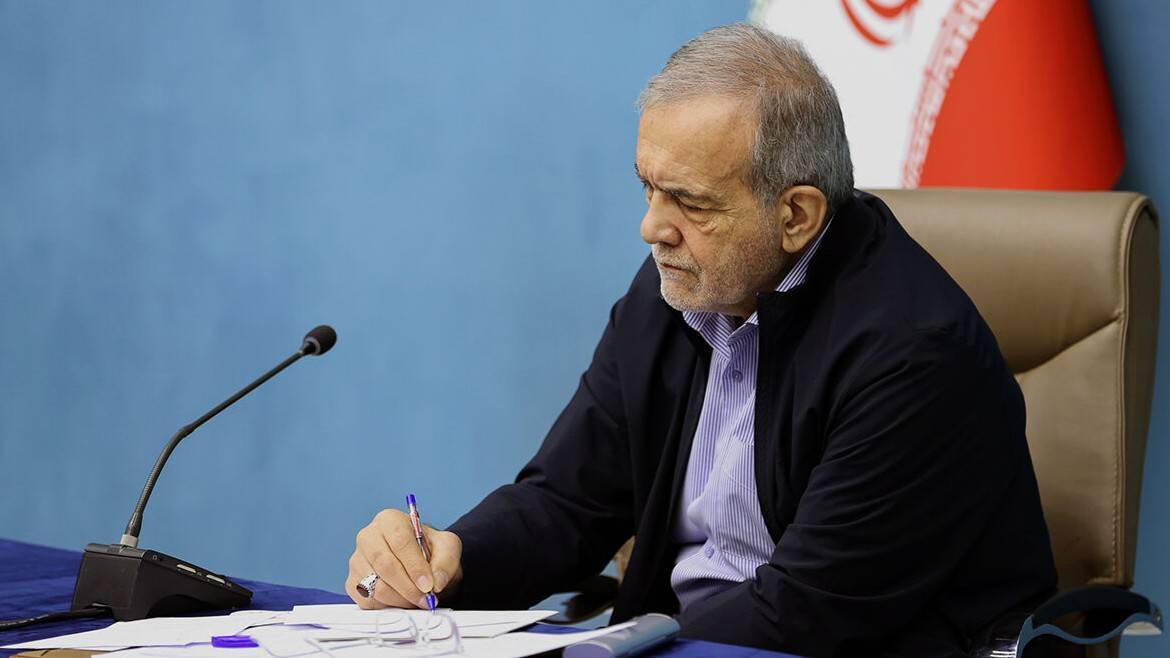 رئیس جمهور درگذشت مادر گرانقدر شهیدان «مظفر» را تسلیت گفت