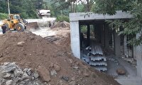 تخریب فوری ۲ سازه غیرمجاز در شهرستان آستارا
