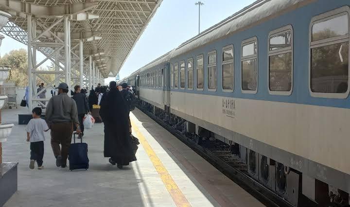 جابهجایی بیش از ۱۲۵ هزار زائر اربعین حسینی بوسیله ۲۱۰ رام قطار جابهجایی بیش از ۱۲۵ هزار زائر اربعین حسینی بوسیله ۲۱۰ رام قطار