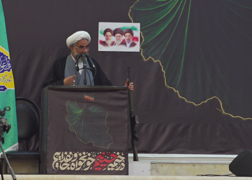 اما جمعه بندرعباس: حمایت از رزمندگان وظیفه همه ما است اما جمعه بندرعباس: حمایت از رزمندگان وظیفه همه ما است