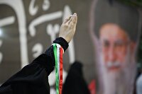 به یاد بچه های میناب در ۱۶۸ مین شب اقتدار سمنان