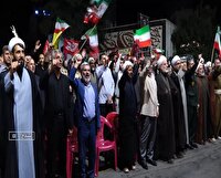 مردم کردستان همچنان در میدان هستند و تاریخ می‌نگارند
