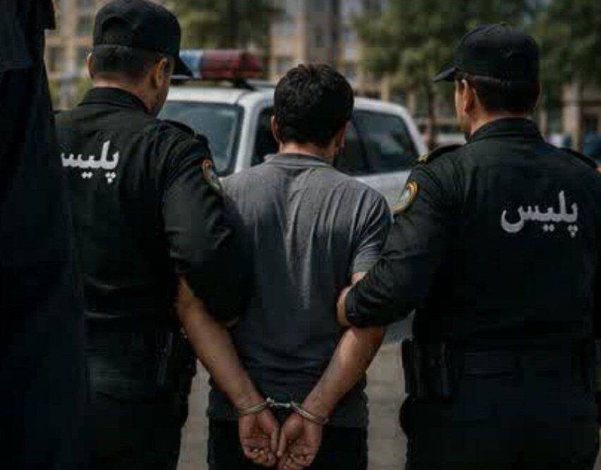 شکار سارق حرفه‌ای داخل خودرو در قرچک