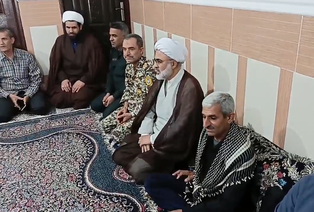 دیدار با خانواده شهید جلیل پور در هرمزگان
