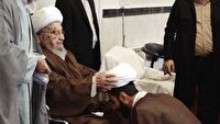 مراسم عمامه‌گذاری طلاب در بیوت مراجع تقلید قم برگزار شد